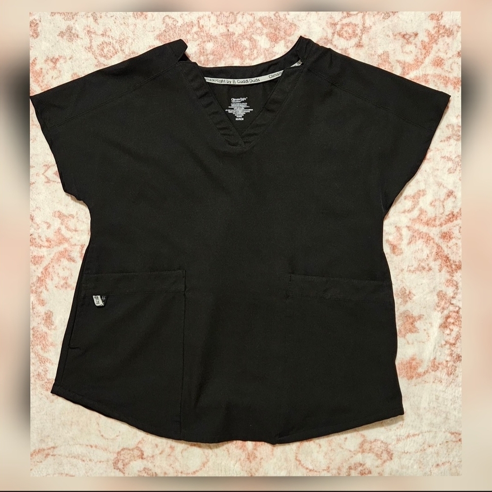 XS Cuddle Duds Scrub Top